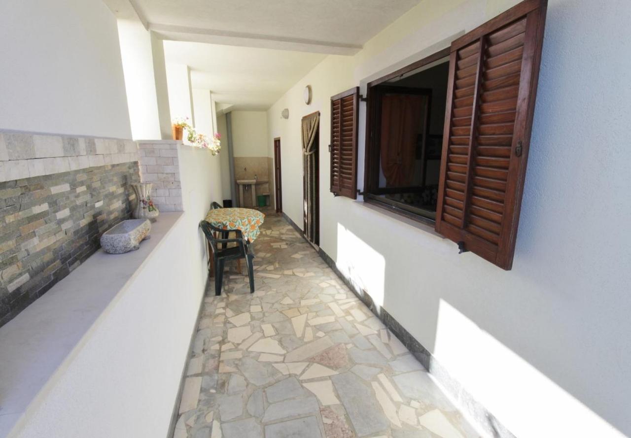 Apartments Zambratija With Sea View Zewnętrze zdjęcie